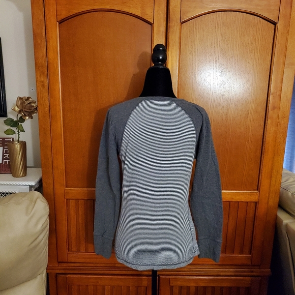 ⭐ Eddie Bauer Long Sleeve Shirt. - Picture 3 of 4